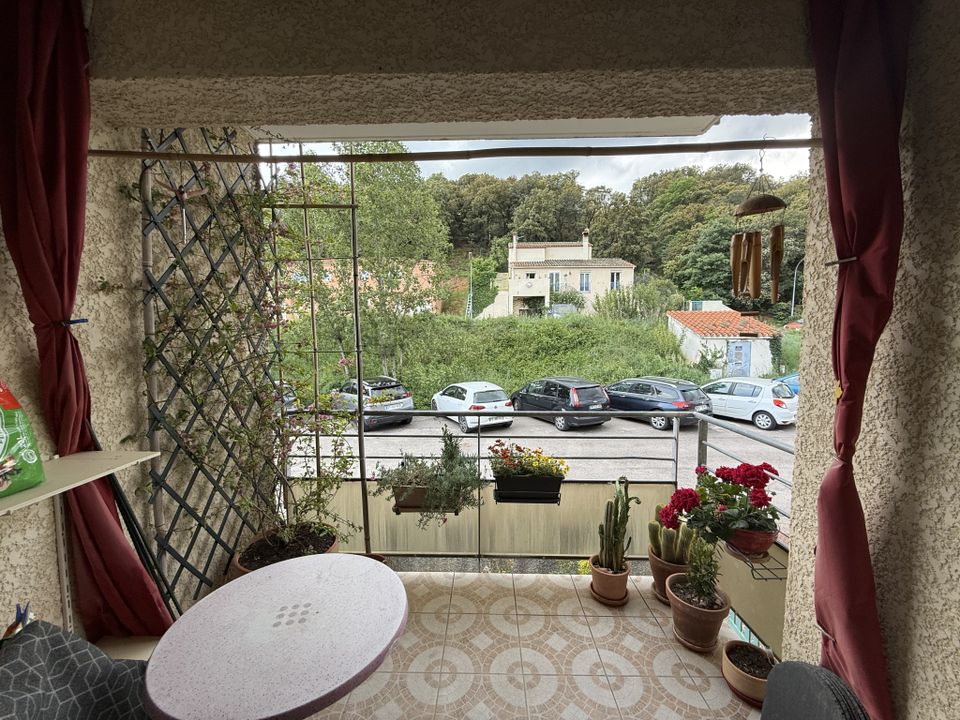 Lejlighed i Amelie-les-Bains-Palalda, Pyrenees-Orientales - foto 1
