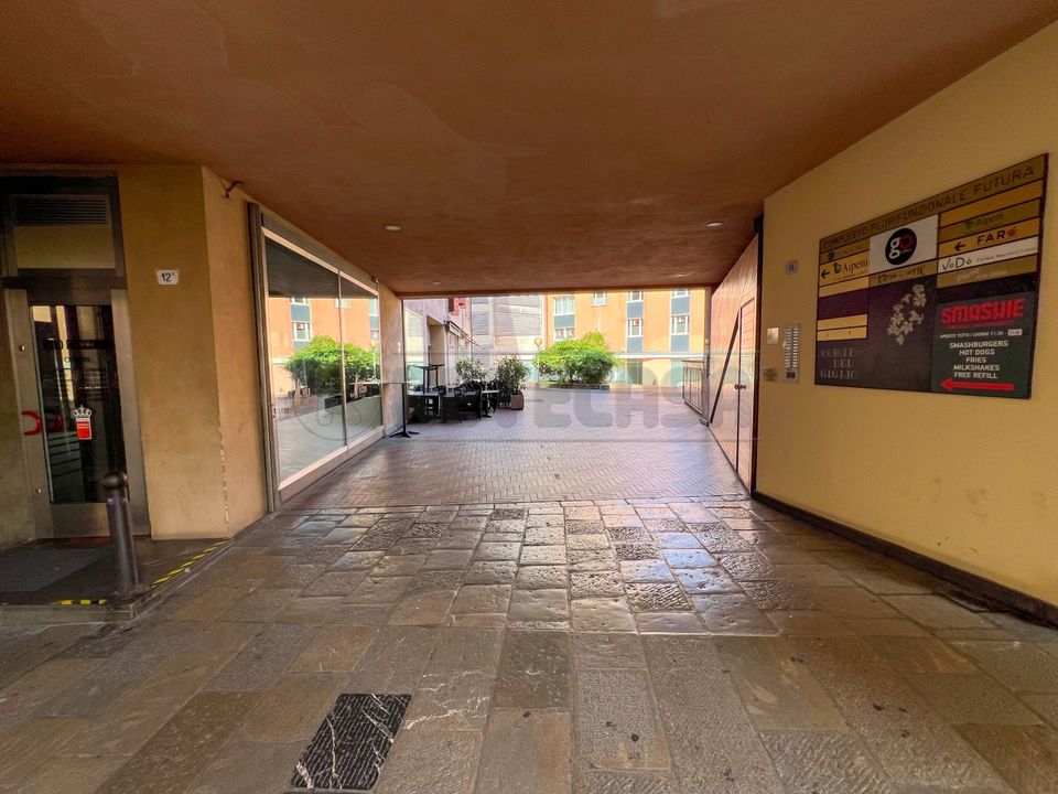Erhvervsejendom i Udine, Udine - foto 4