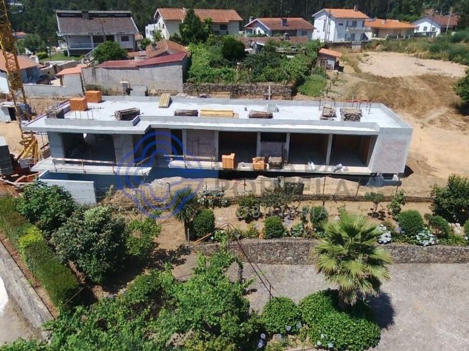 Byhus i Santa Maria da Feira, Aveiro - foto 1