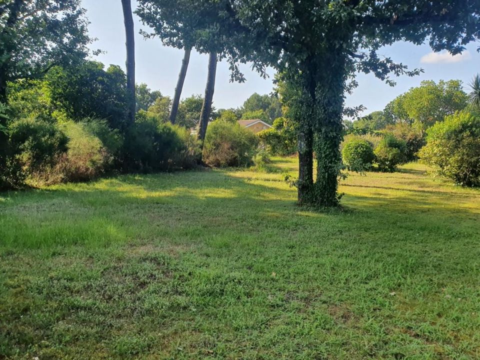 Helårsgrund i Biganos, Gironde - foto 1