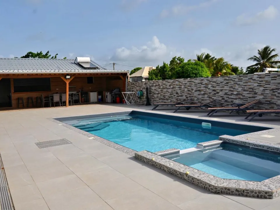 Villa i Le Moule, Guadeloupe - bilde 1