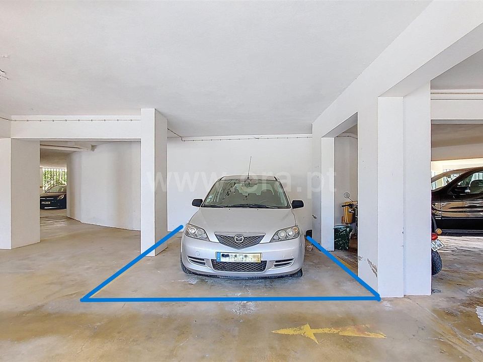 Garage i Portimao, Faro - foto 1