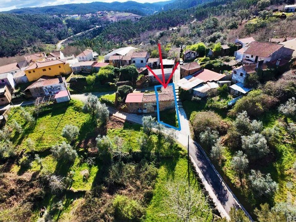 Byhus i Figueiro dos Vinhos, Leiria - foto 3