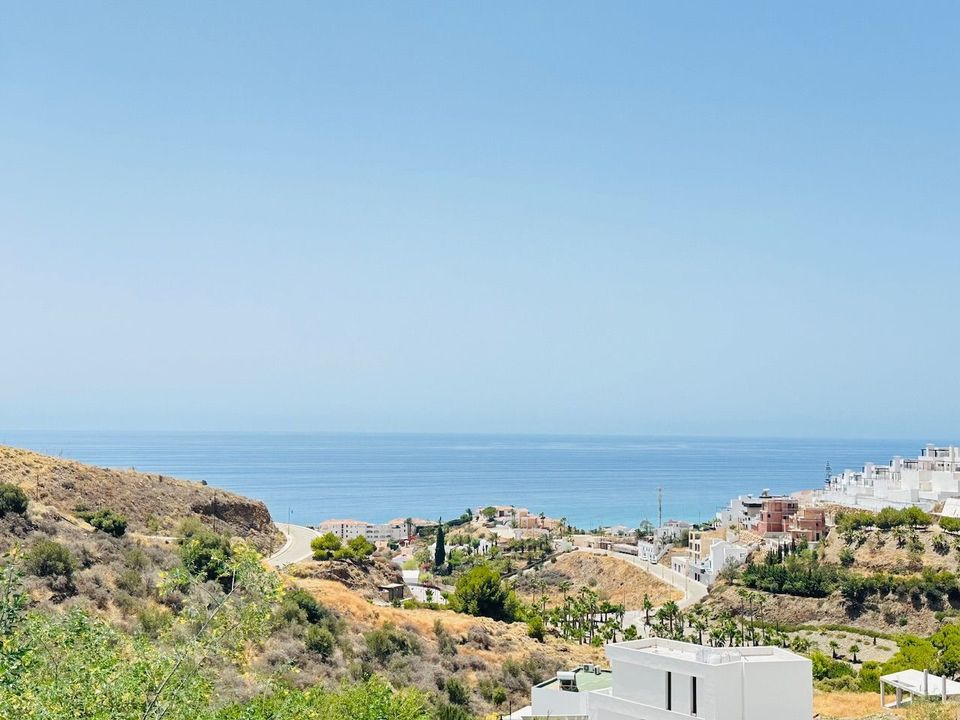 Helårsgrund i Torrox Costa, Malaga - foto 2