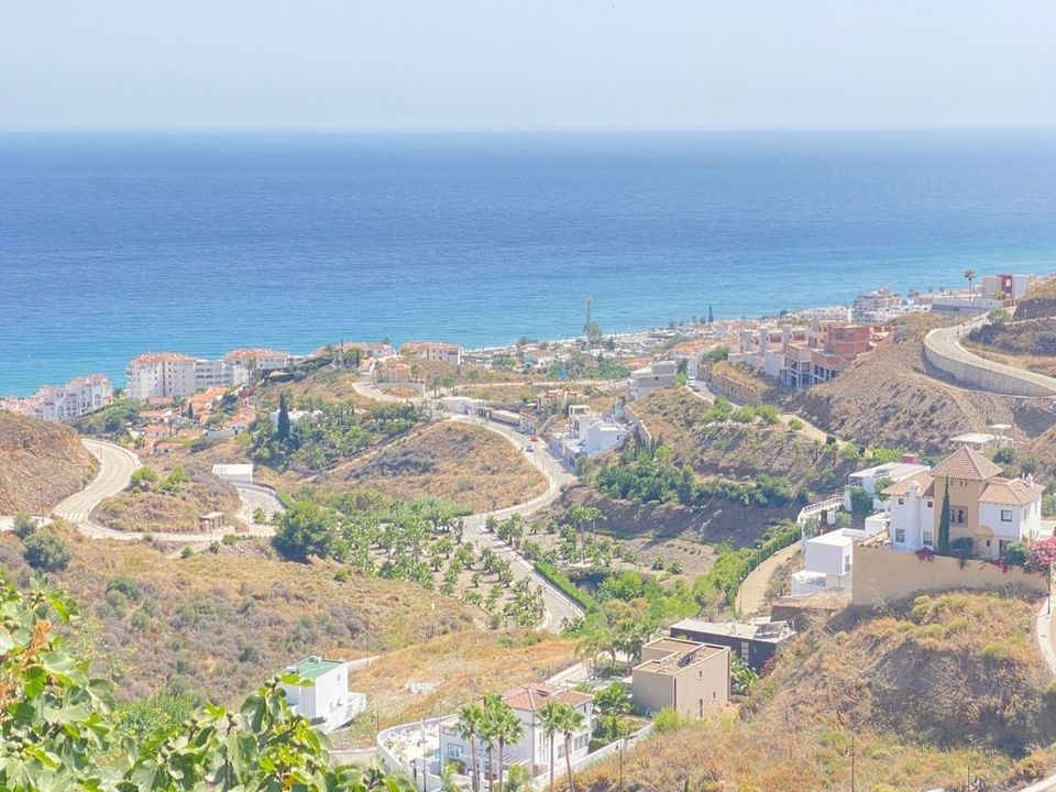 Helårsgrund i Torrox Costa, Malaga - foto 2