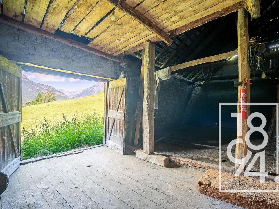 Villa en Enchastrayes, Alpes-de-Haute-Provence - foto 5