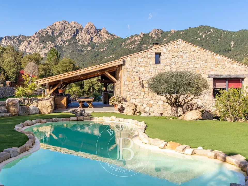 Villa i Sainte-Lucie de Porto-Vecchio, Corse-du-Sud - foto 3