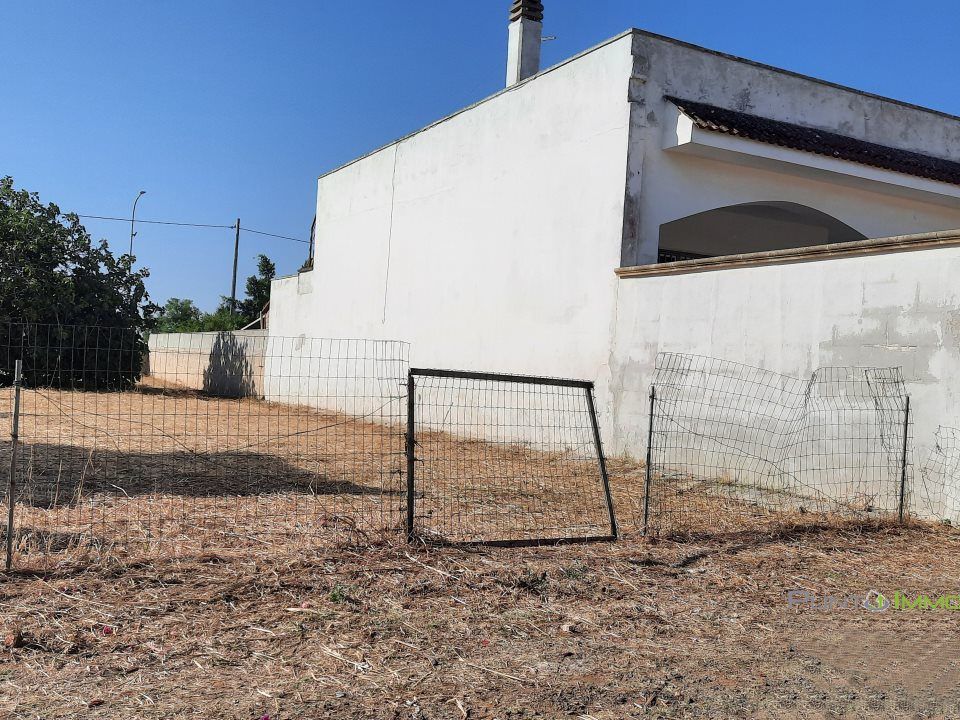 Helårsgrund i San Pietro Vernotico, Brindisi - foto 3