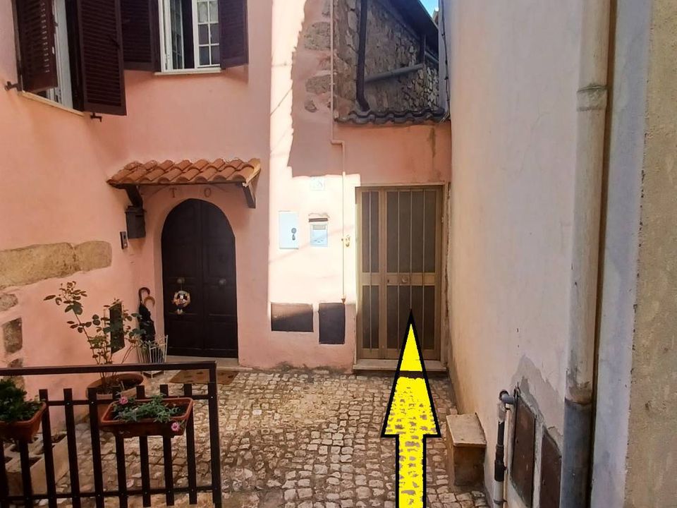 Lejlighed i Maenza, Latina - foto 1