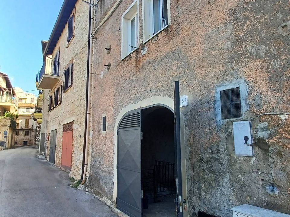 Parkeringsplads i Maenza, Latina - foto 4