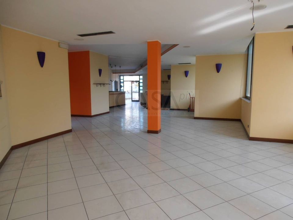 Erhvervsejendom i Grottammare, Ascoli Piceno - foto 1
