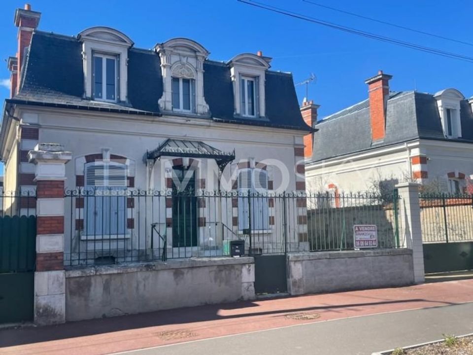 Villa i Montargis, Loiret - foto 1