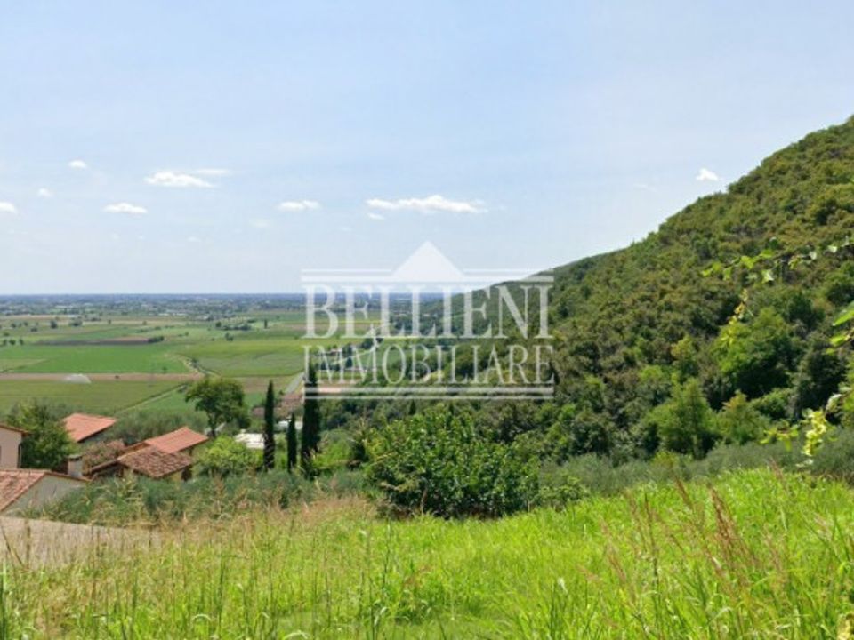 Helårsgrund i Val Liona, Vicenza - foto 1