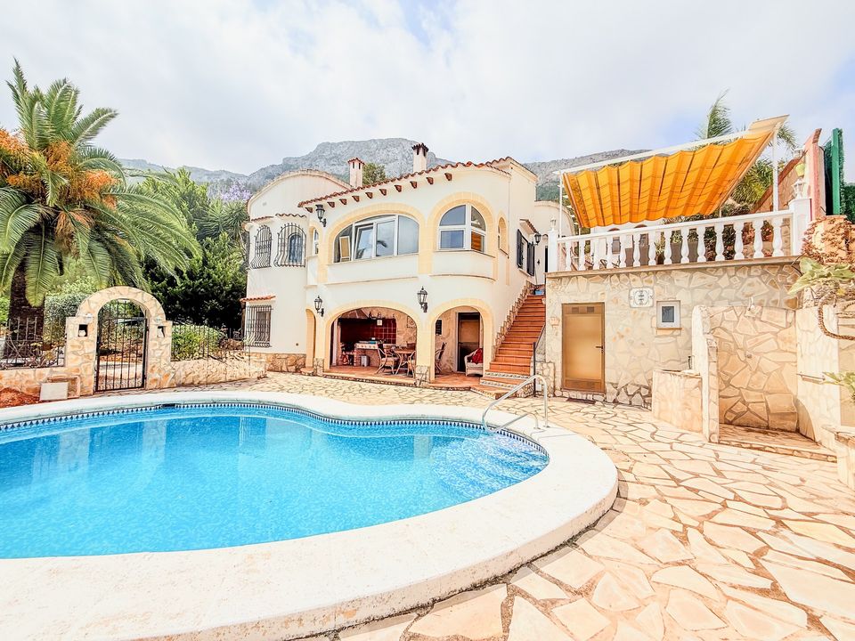 Villa i Denia, Alicante - foto 1