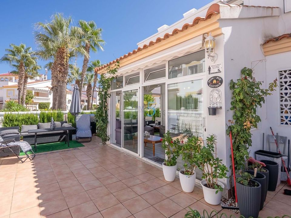 Byhus i Playa Flamenca, Alicante - foto 3