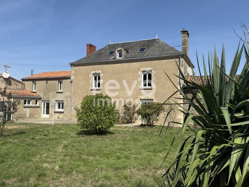 Villa en Saint-Sulpice-le-Verdon, Vendee - foto 1