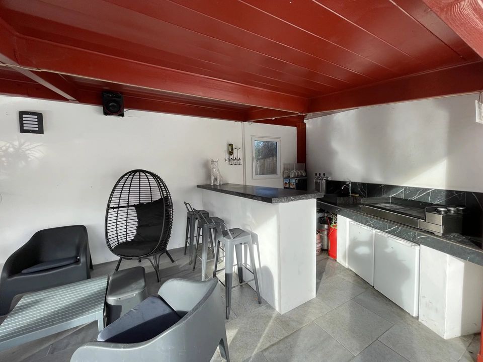 Villa i Saint-Pee-sur-Nivelle, Pyrenees-Atlantiques - foto 4
