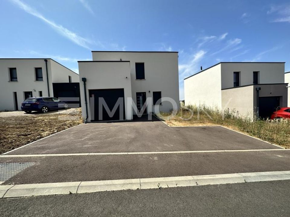 Villa i Courcelles-Chaussy, Moselle - foto 1