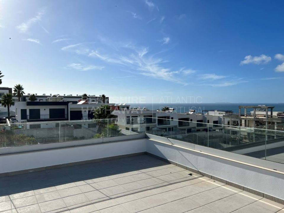 Rækkehus i Lourinha, Lisbon - foto 2