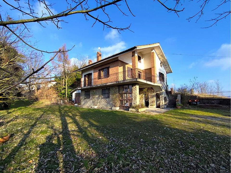 Landejendom i Bossolasco, Cuneo - foto 1