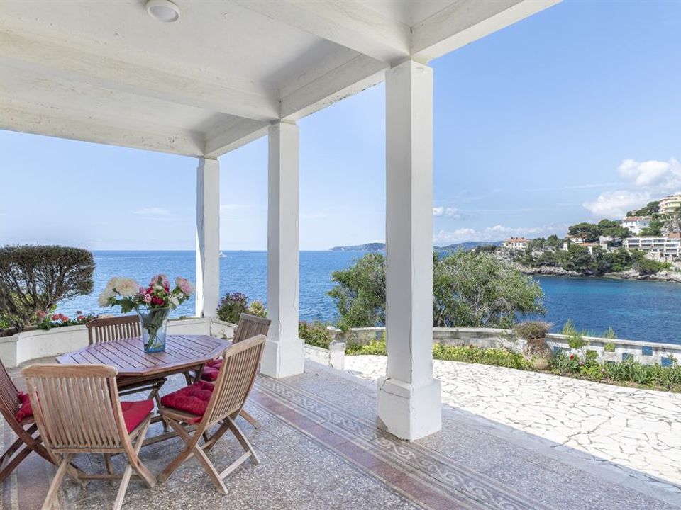Villa in Cap-d'Ail, Alpes-Maritimes - foto 2