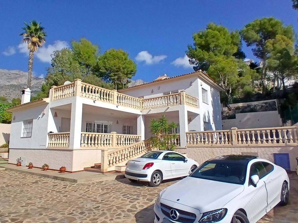 Villa - Altea, Alicante - photo 1