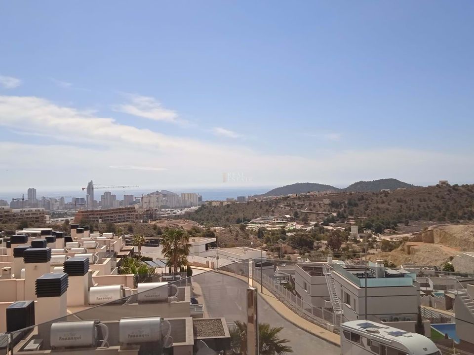 Lejlighed i Finestrat, Alicante - foto 2