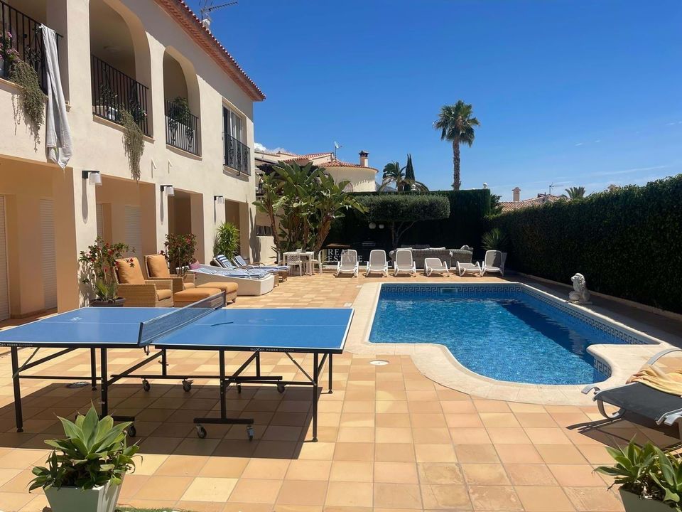 Villa i Alfaz del Pi, Alicante - foto 1