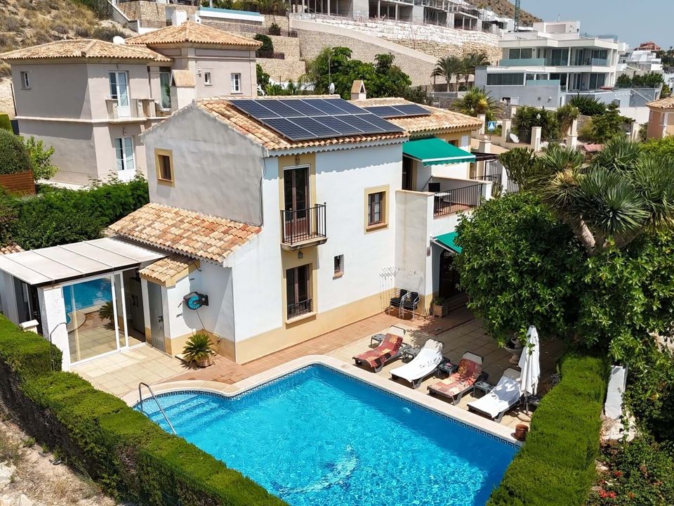 Villa i Finestrat, Alicante - foto 1