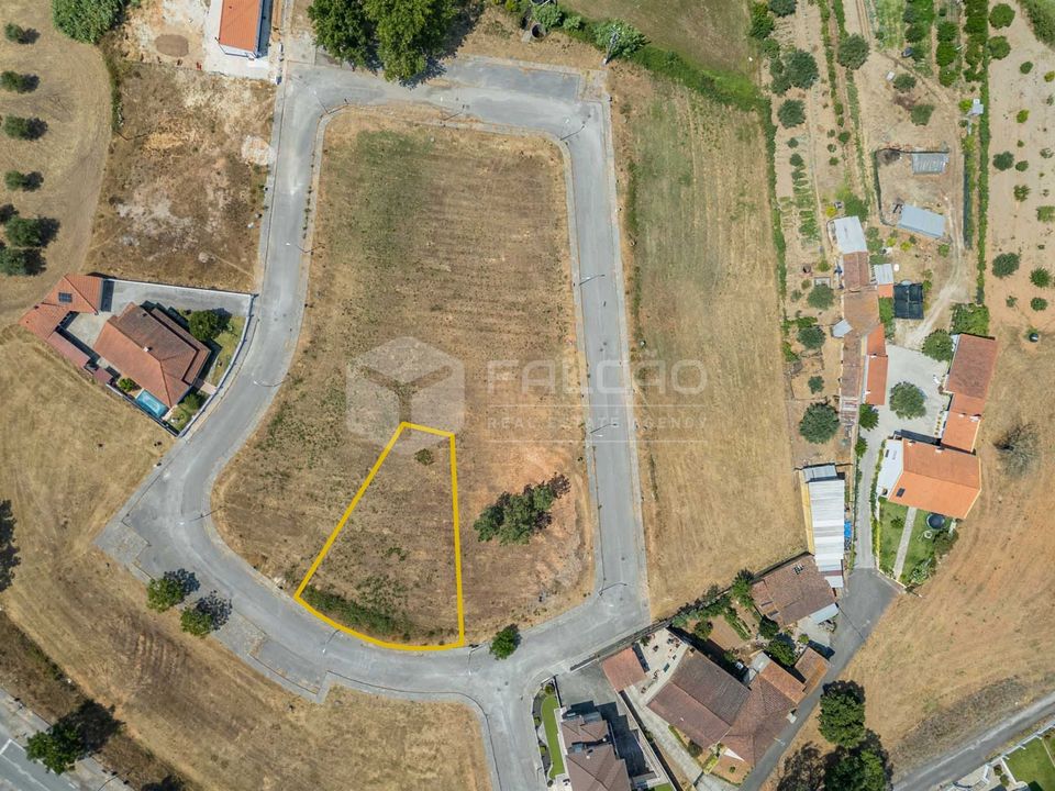Helårsgrund i Santarem, Santarem - foto 1