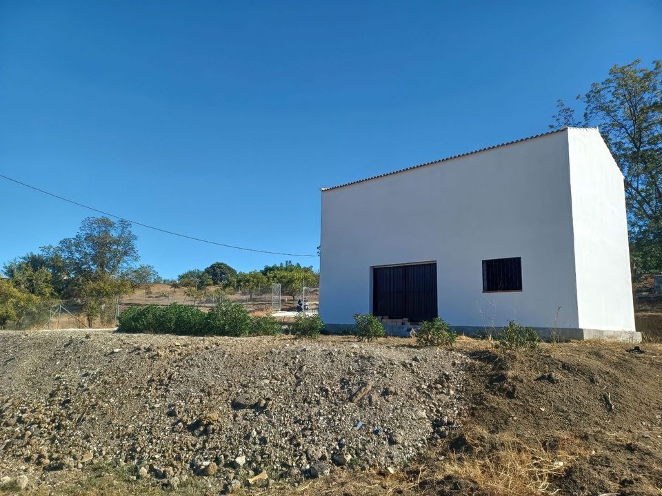 Erhvervsejendom i Coin, Malaga - foto 1
