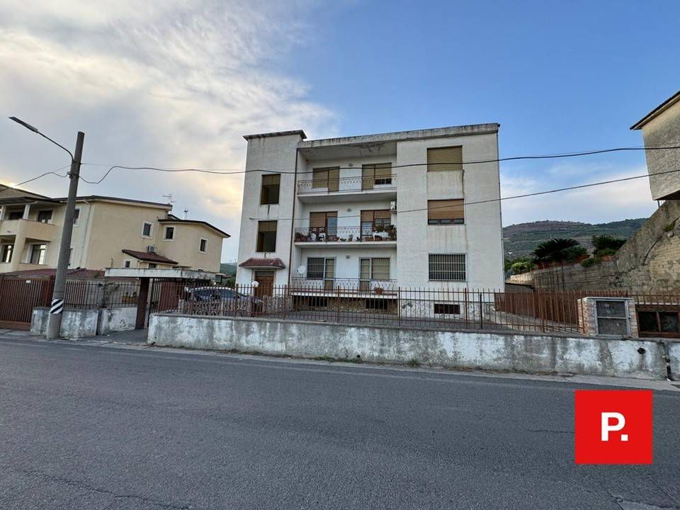 Villa i Santa Maria a Vico, Caserta - foto 1