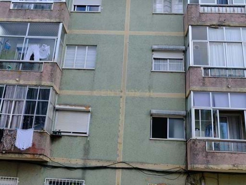 Erhvervsejendom i Amadora, Lisbon - foto 4
