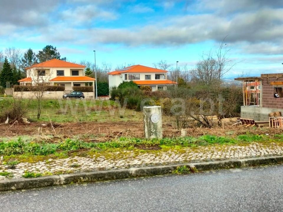 Terra em Mangualde, Viseu - foto 1