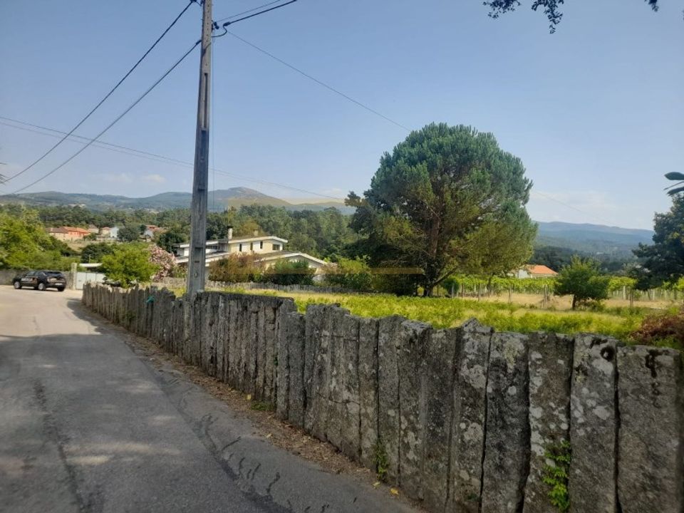 Helårsgrund i Moncao, Viana do Castelo - foto 1