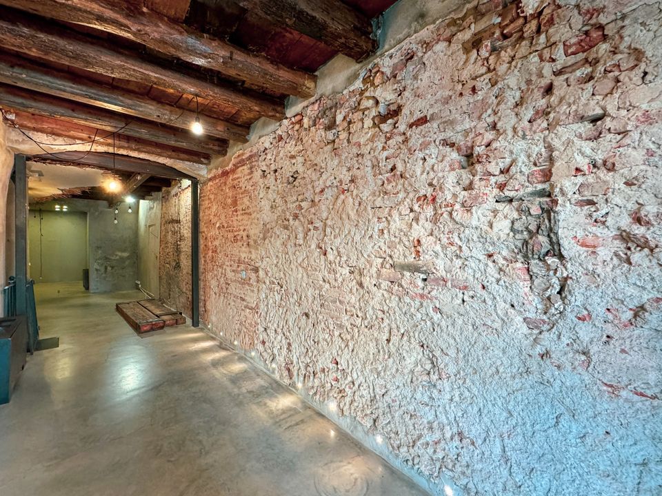 Propriedade comercial em Novara, Novara - foto 1
