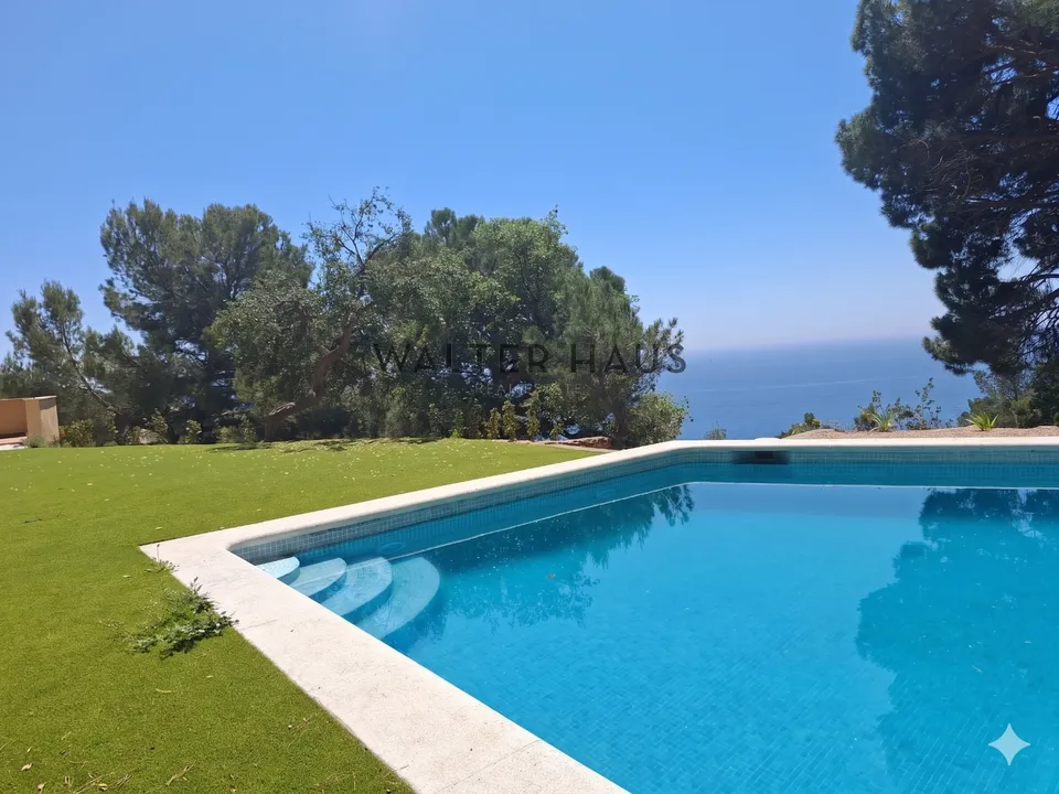 Villa i Sant Feliu De Guixols, Gerona - foto 1