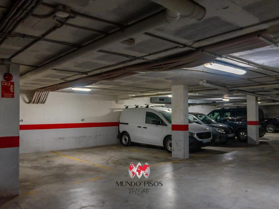 Parkeringsplads i Andratx, Mallorca - foto 2