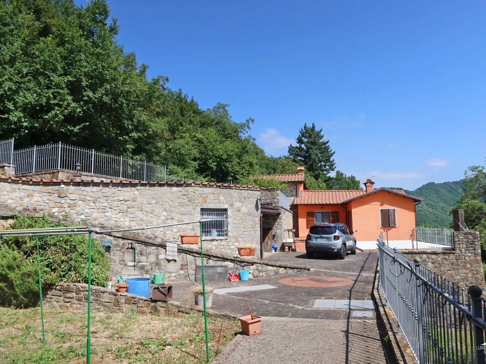 Villa i Bagnone, Massa and Carrara - foto 1