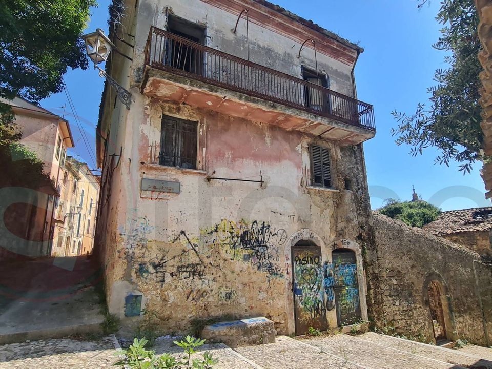Erhvervsejendom i Sora, Frosinone - foto 5