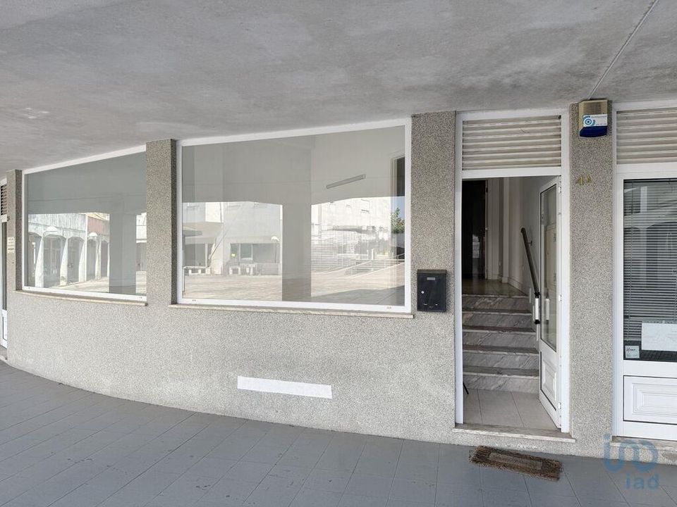 Erhvervsejendom i Oliveira do Bairro, Aveiro - foto 1