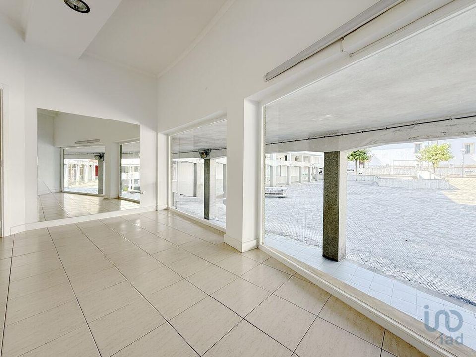 Erhvervsejendom i Oliveira do Bairro, Aveiro - foto 2