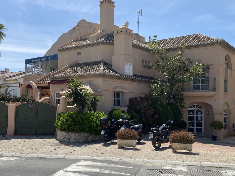 Erhvervsejendom i Mijas Golf, Malaga - foto 1