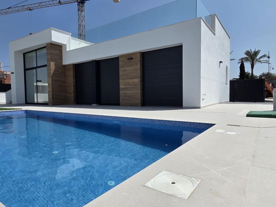Villa i Condado de Alhama Golf Resort, Murcia - foto 2