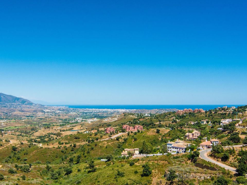 Helårsgrund i La Mairena, Malaga - foto 1