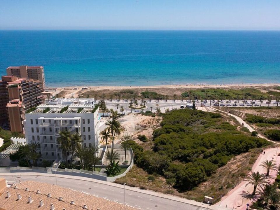 Lejlighed i Los Arenales Del Sol, Alicante - foto 1