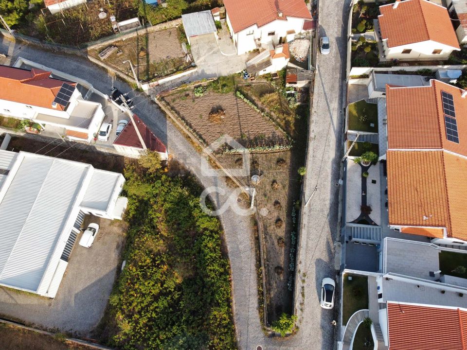 Helårsgrund i Santo Tirso, Porto - foto 5
