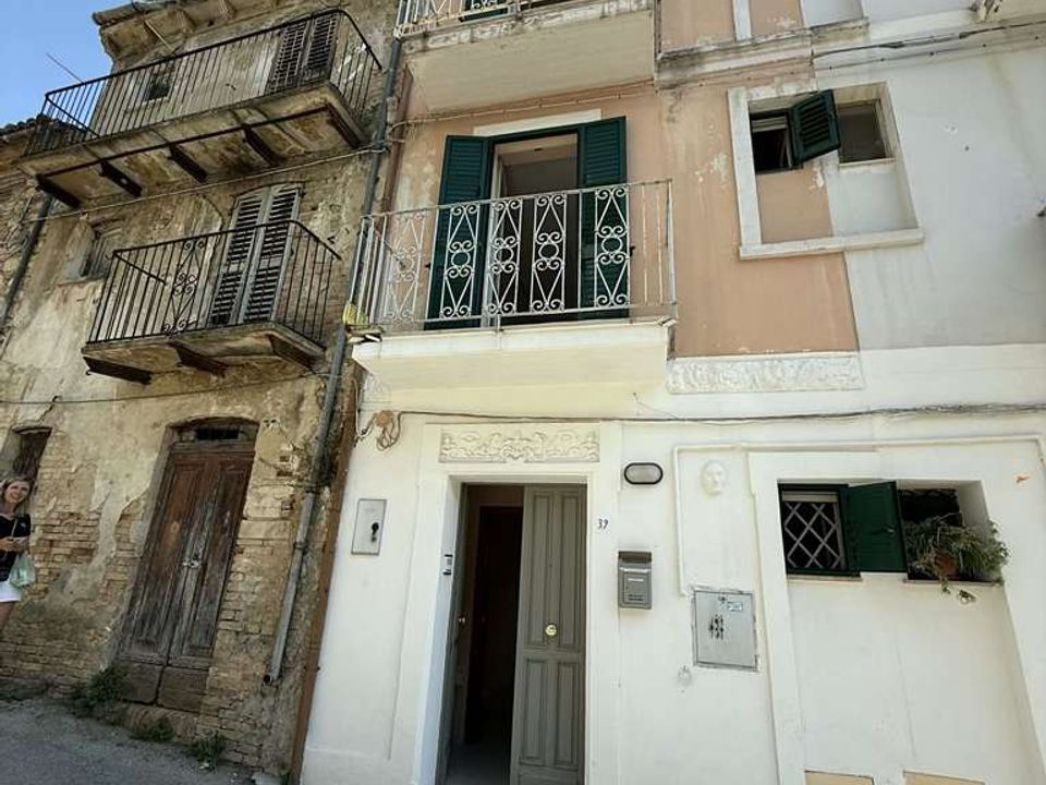 Villa i Orsogna, Chieti - foto 1