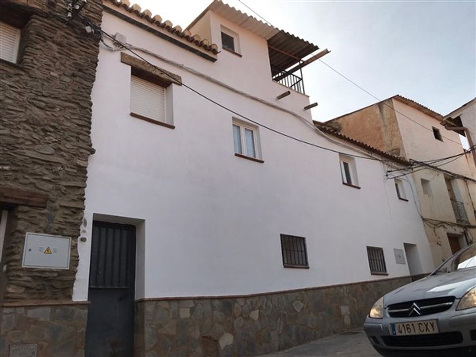 Landsbyhus i Hueneja, Granada - foto 1