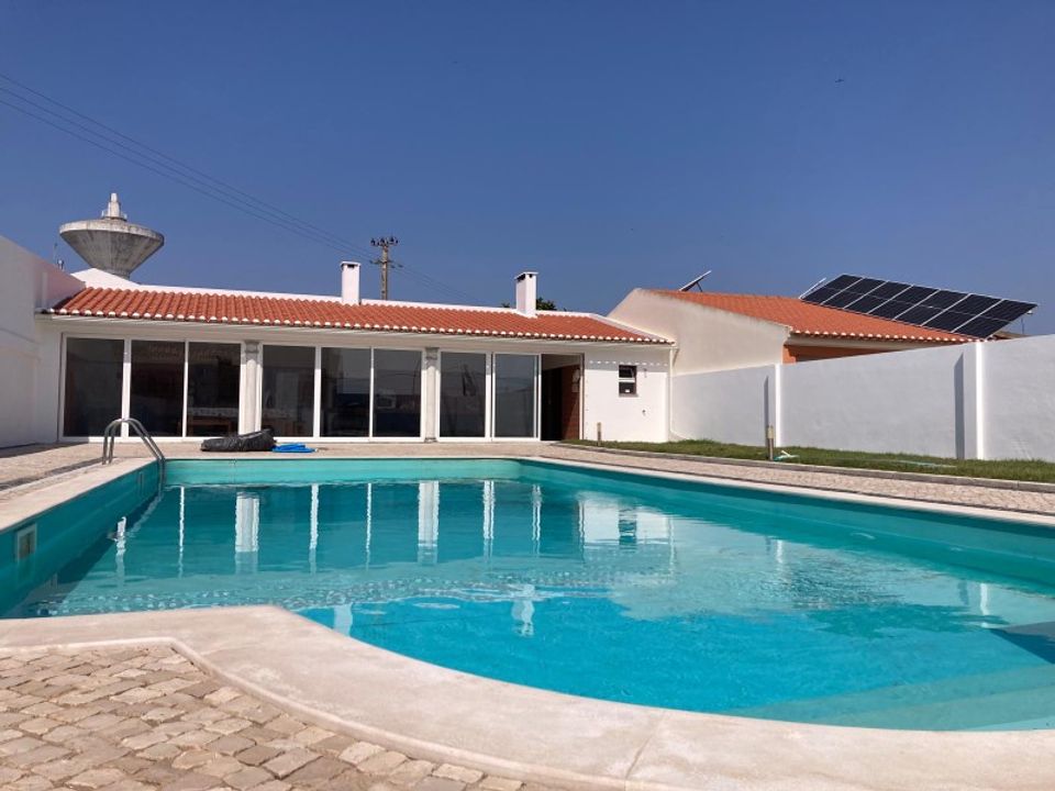 Villa i Atouguia da Baleia, Leiria - foto 1